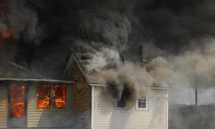 Buckeye Police and Fire Chiefs Rescue Children, Pets Trapped Inside a Burning House