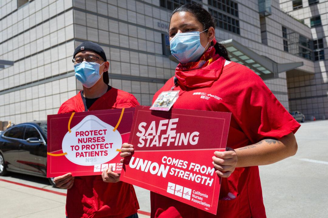 UCLA Nurses Protest, Demand Better Protection Against COVID-19