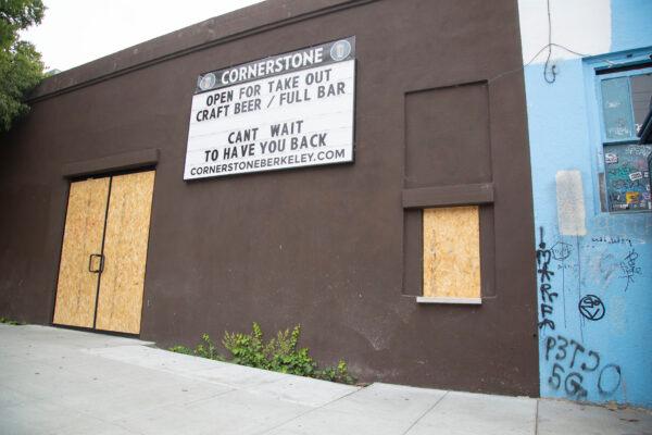 A business in Downtown Berkeley. (Daren Chou/The Epoch Times)