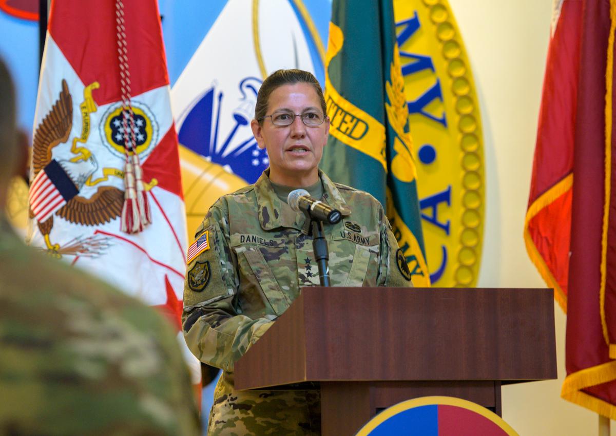 Lt. Gen. Jody Daniels became the first woman to lead an Army service component. (<a href="https://www.dvidshub.net/image/6289417/us-army-reserve-receives-new-commanding-general-chief-army-reserve">Staff Sgt. Edgar Valdez</a>/U.S. Army Reserve)