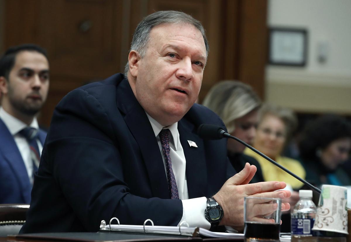 Pompeo Criticizes China's Hypocrisy in Choosing to Reject US Ambassador's Op-ed