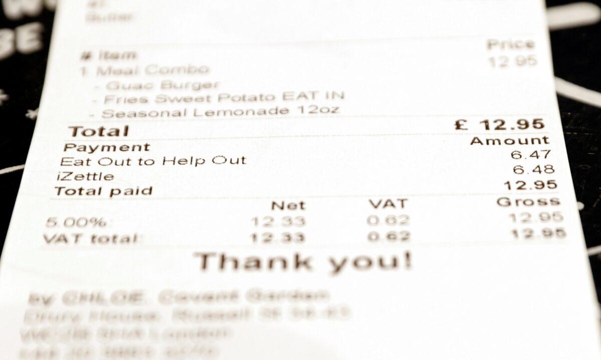 A receipt is pictured at By Chloe restaurant, on the opening day of "Eat Out to Help Out"' scheme, amid the CCP virus outbreak, in Covent Garden, London, Britain, on Aug. 3, 2020. (John Sibley/Reuters)