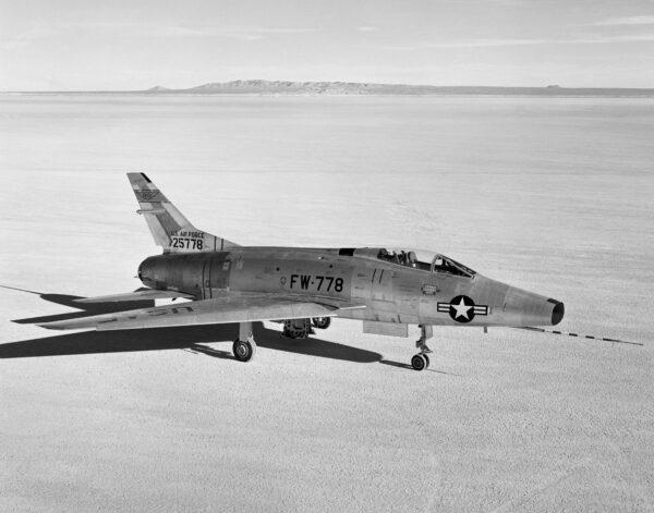 E-2097 North American F-100A Super Sabre sitting on the Rogers dry lakebed, 1959. (NASA/F-100 Project)
