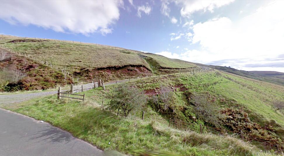 The isolated mountain roads of rural Powys in Wales, United Kingdom (Screenshot/<a href="https://www.google.com/maps/@51.8605102,-3.6459902,3a,90y,143.9h,91.46t/data=!3m6!1e1!3m4!1sMXeakKnO4QTHGc0B3cddCA!2e0!7i13312!8i6656">Google Maps</a>)