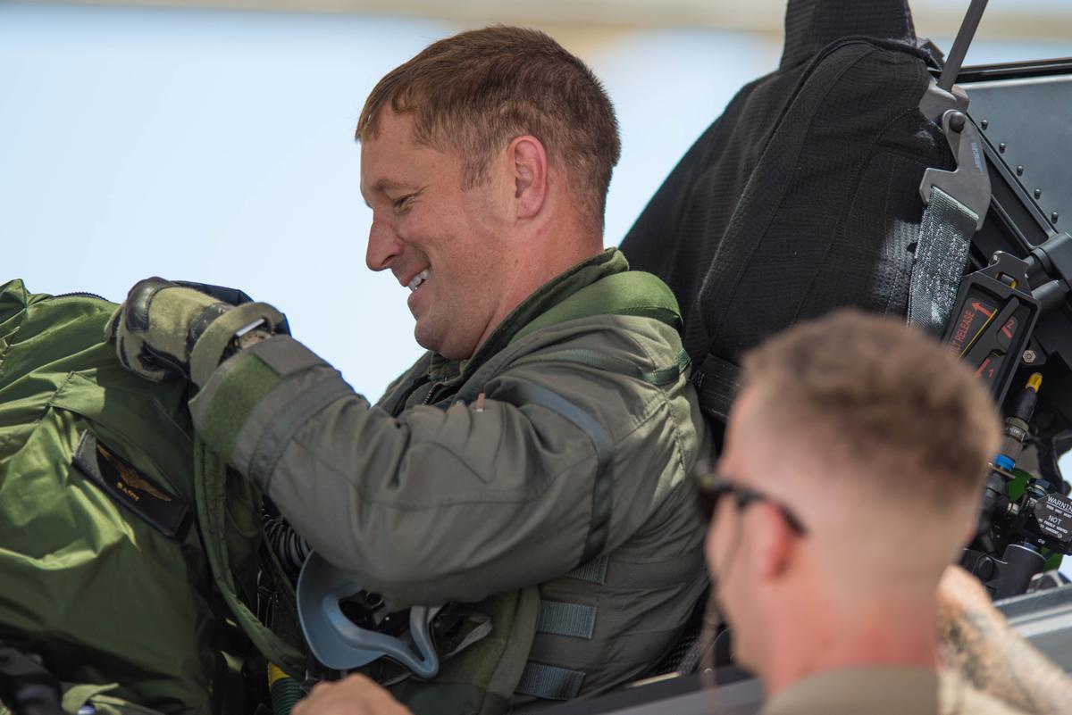 Lt. Col. Bann prepares to exit an F-35 Lightning II at Luke Air Force Base in Arizona on June 29, 2017. (<a href="https://www.dvidshub.net/image/3532057/norwegian-f-35-arrives-luke">Staff Sgt. Jensen Stidham</a>/U.S. Air Force)