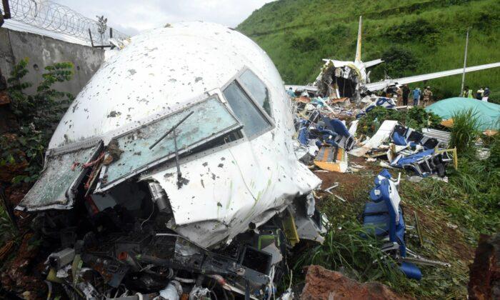 Survivors of Deadly India Crash Say Plane Swayed Violently