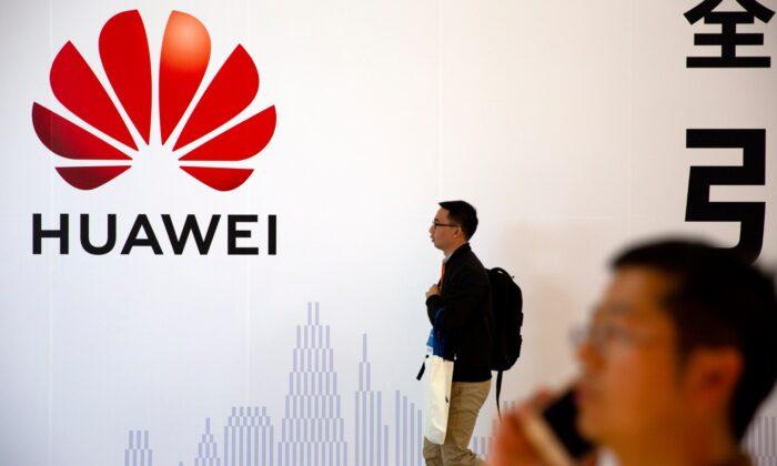 Huawei: Smartphone Chips Running Out Under US Sanctions