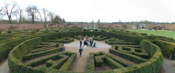 Considered the masterpiece of English landscape architect Capability Brown, the Marlborough Maze at Blenheim Palace. (DECAN CC BY-SA 3.0)