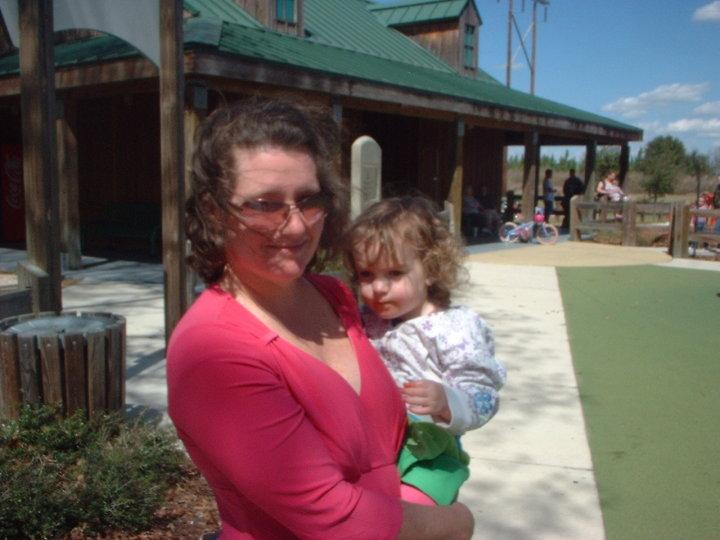Cathi with her daughter Skyla, who was born almost a year after Ethan's passing away. (Courtesy of <a href="https://www.facebook.com/gmichaelrobinson">Michael Robinson</a>)