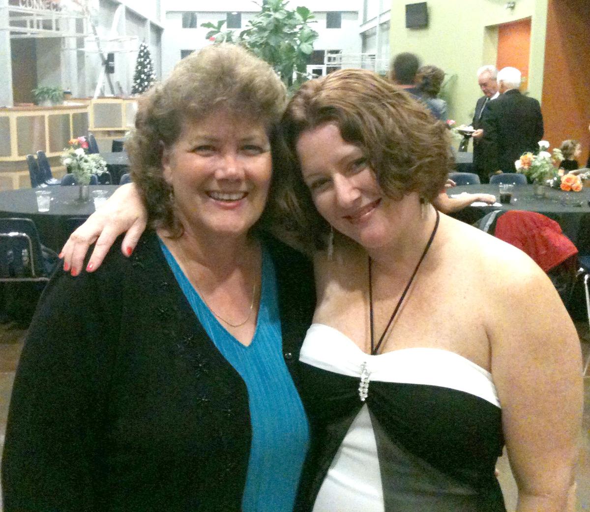 Cathi with Michael Robinson's wife, Jacki. (Courtesy of <a href="https://www.facebook.com/gmichaelrobinson">Michael Robinson</a>)