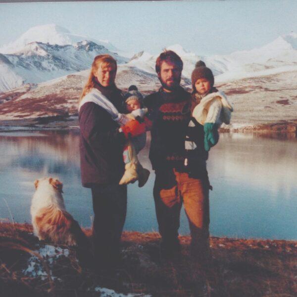 Young Emma and Claire with their parents. (Courtesy of Emma Teal Laukitis and Claire Neaton)