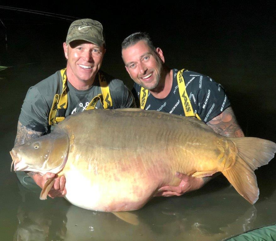 Davidson with his record-breaking 112.5-pound carp at Euro Aqua fishing club in Nemesvita, Hungary, on May 9, 2019. (Courtesy of Martin Davidson)