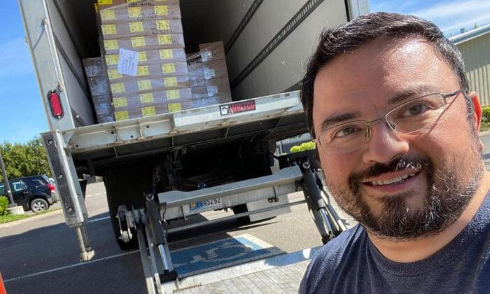 Man Helps Farmers to Deliver 3 Million Pounds of Unsold Produce to Food Banks