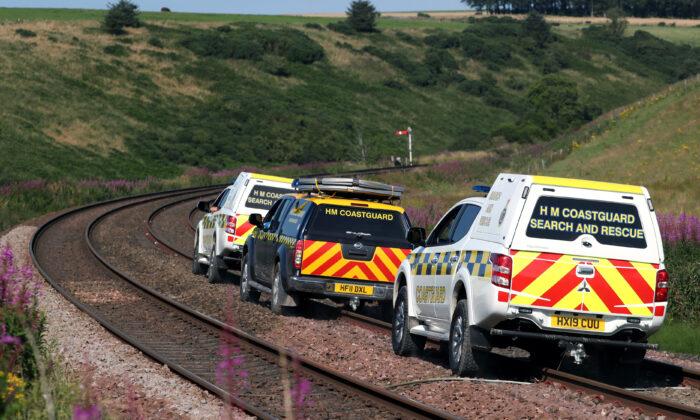 Three Killed in Train Derailment in Northeast Scotland