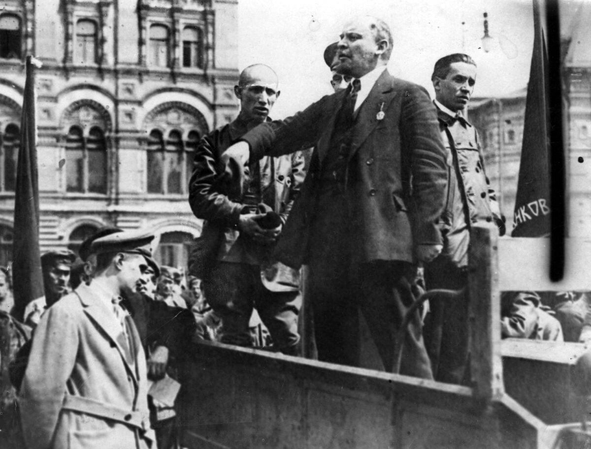 Russian communist revolutionary leader Vladimir Lenin (1870-1924) gives a speech from the back of a vehicle in Moscow, an undated photo. (Hulton Archive/Getty Images)