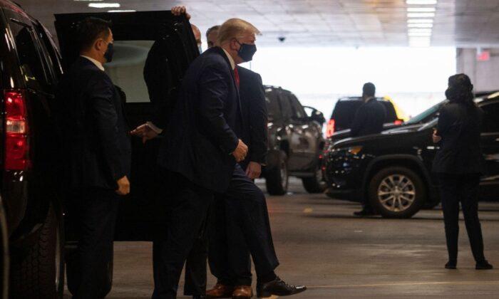 Trump Arrives at NYC Hospital to Visit Ailing Brother