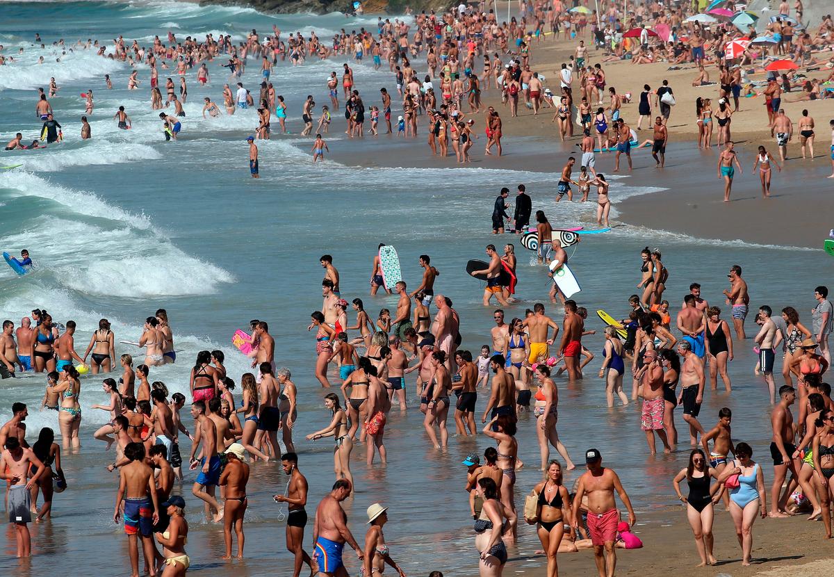 UK Passport Delays Could Cost £1.1 Billion in Cancelled Holidays