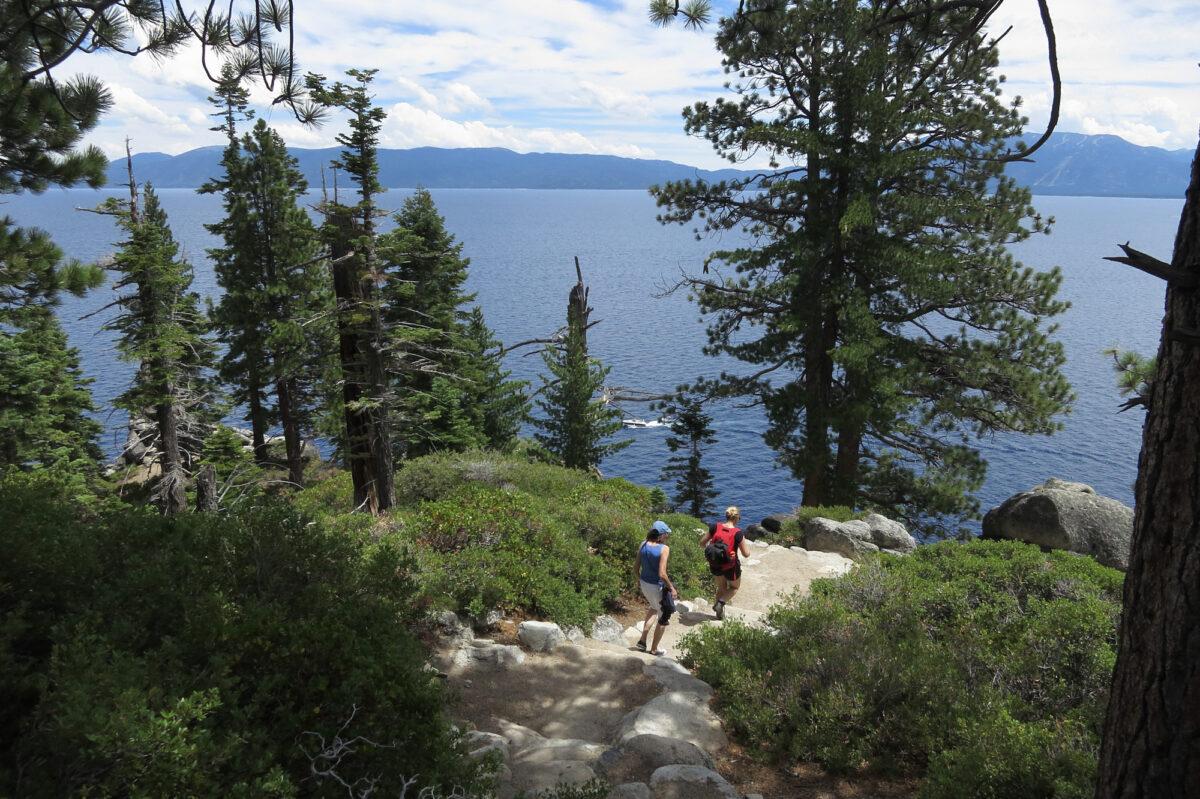 File photo showing people hiking at Lake Tahoe, Calif., on July 22, 2014. (Sean Gallup/Getty Images)