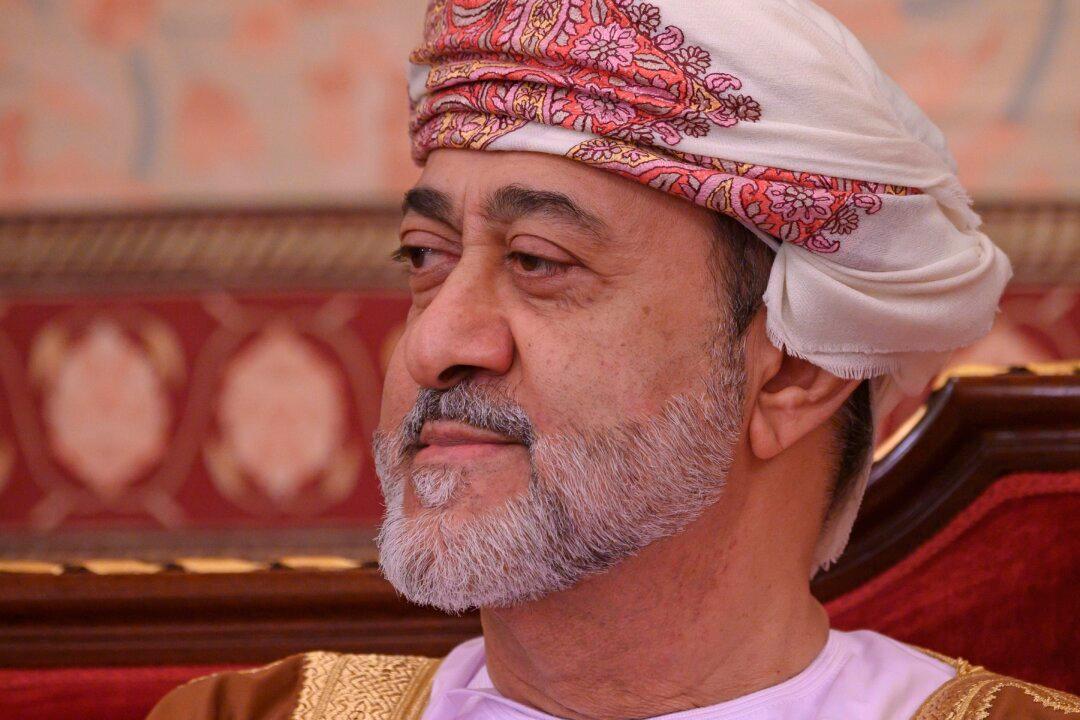 Oman’s Sultan Names New Foreign, Finance Ministers, Day After Rare Call with Israel