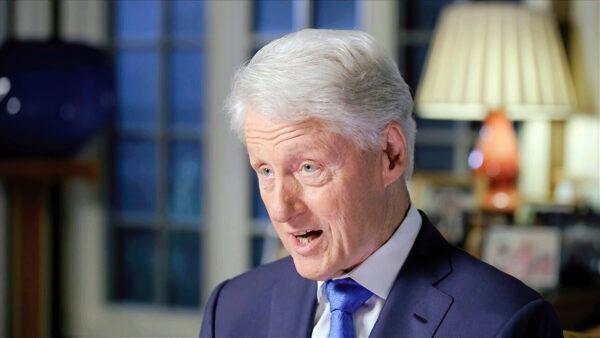 Bill Clinton Breaks With Democrats, Makes Concession on Illegal Immigrant Surge