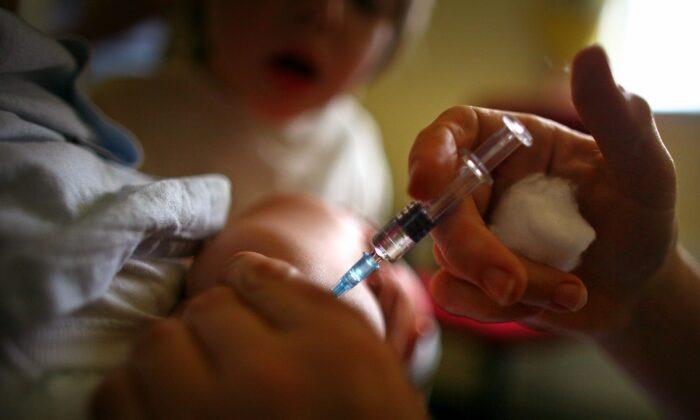 UK Parents Split on Whether to Vaccinate Their Children Against CCP Virus