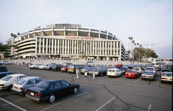 A general view of the exterior of Anaheim Stadium in Anaheim, Calif., circa 1989. (Tim DeFrisco/Getty Images)