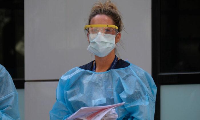 Virus-Infected West Australian Nurse Always Wore Mask, PPE