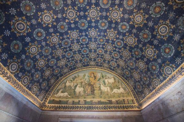 A night sky of mosaic stars covers the ceiling at the Mausoleum of Galla Placidia, dating from the fifth century. (red-feniks/Shutterstock)