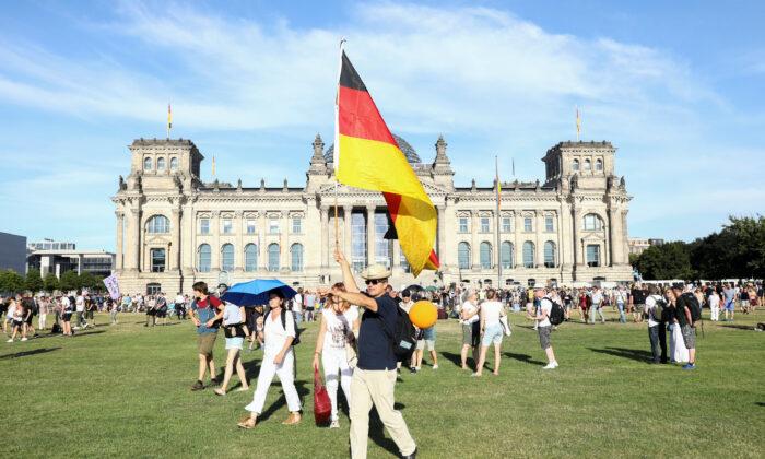 Berlin Bans Protest Against Coronavirus Curbs