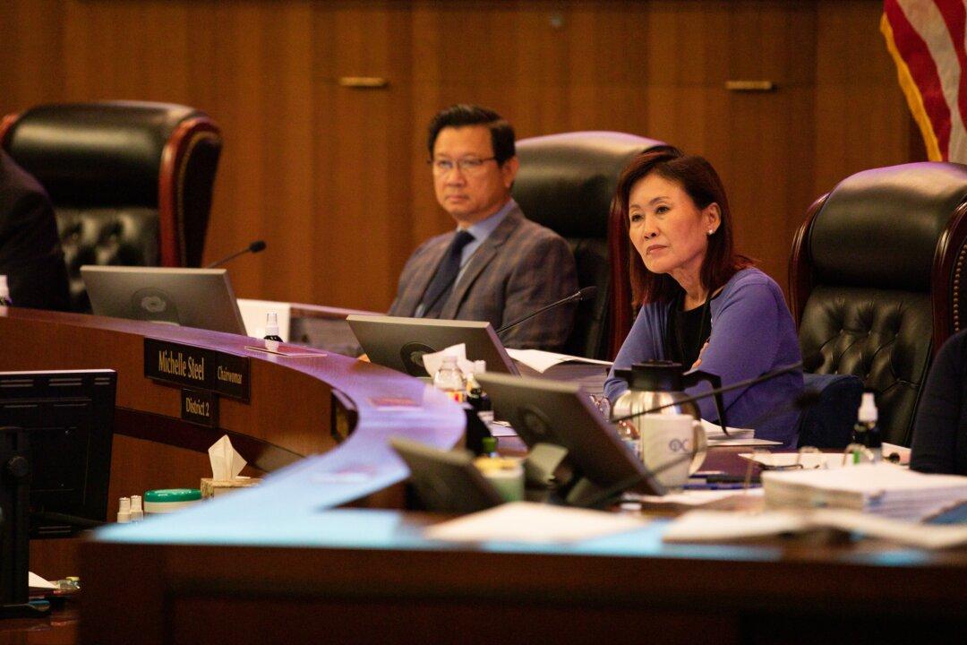 OC Officials Surprised by Delay in Reopening Schools