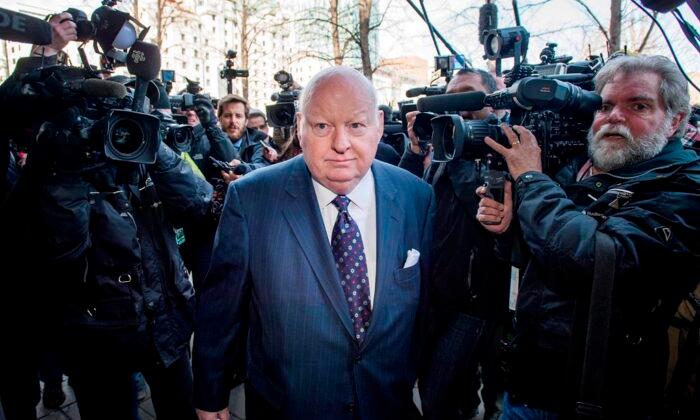 Sen. Mike Duffy Loses Appeal Over Lawsuit Seeking Damages From Senate
