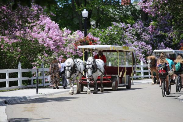 (Mackinac Island Tourism Bureau)