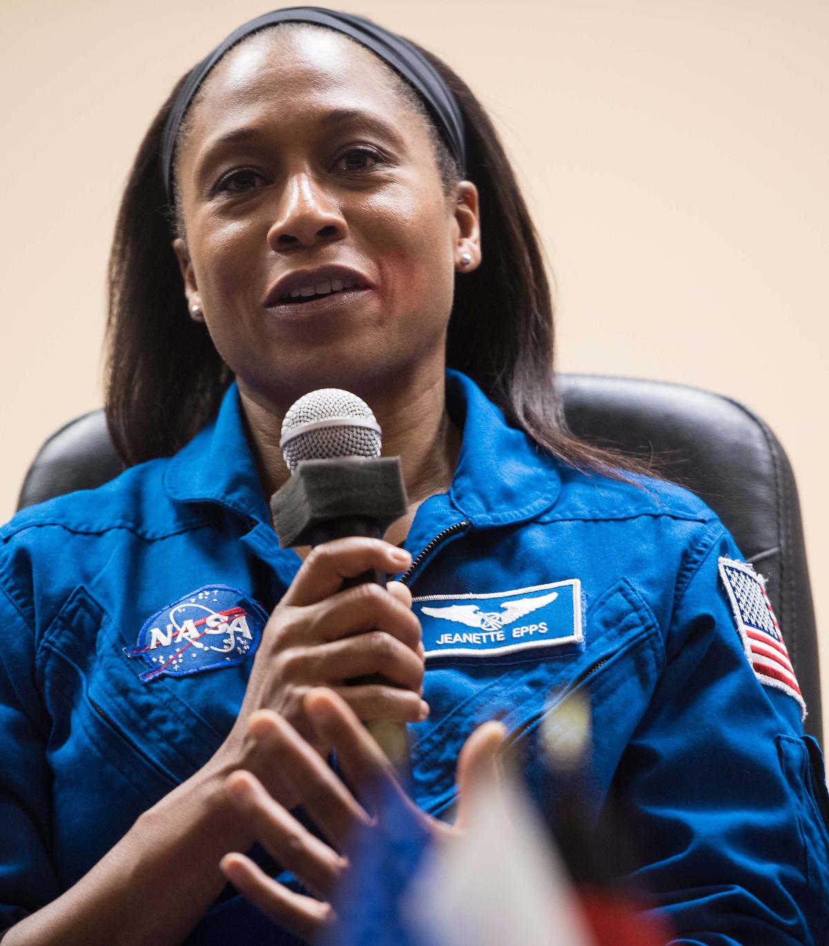 Jeanette Epps will join astronauts Sunita Williams and Josh Cassada on a 2021 mission aboard a Boeing-built Starliner. (Joel Kowsky/NASA)