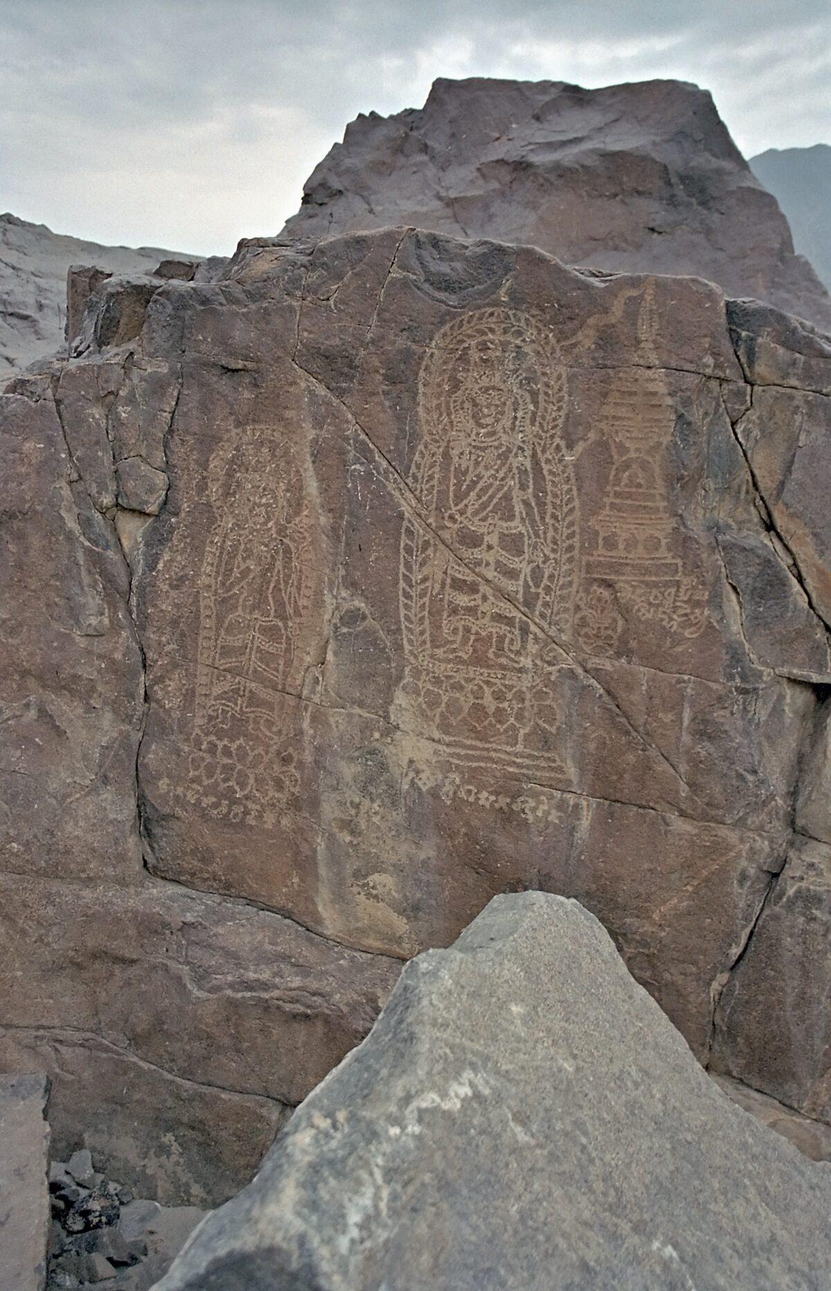 Buddhist petroglyphs near Chilas in Diamer district in Gilgit-Baltistan. (CC BY-SA 3.0/Wikimedia Commons)