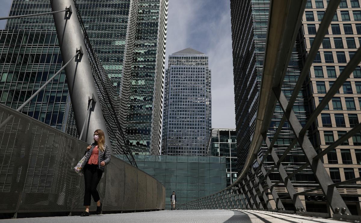 UK to Ramp up Return-to-Workplace Campaign After CCP Virus Slump