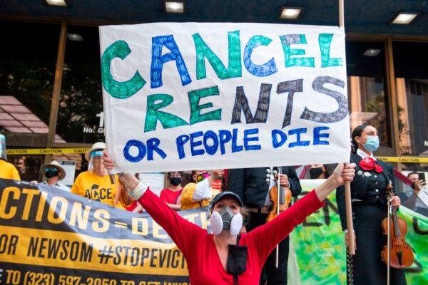 Renters and housing advocates attend a protest to cancel rent and avoid evictions in front of the courthouse amid the COVID-19 in Los Angeles, Calif., on Aug. 21, 2020. (Valerie Macon/AFP via Getty Images)