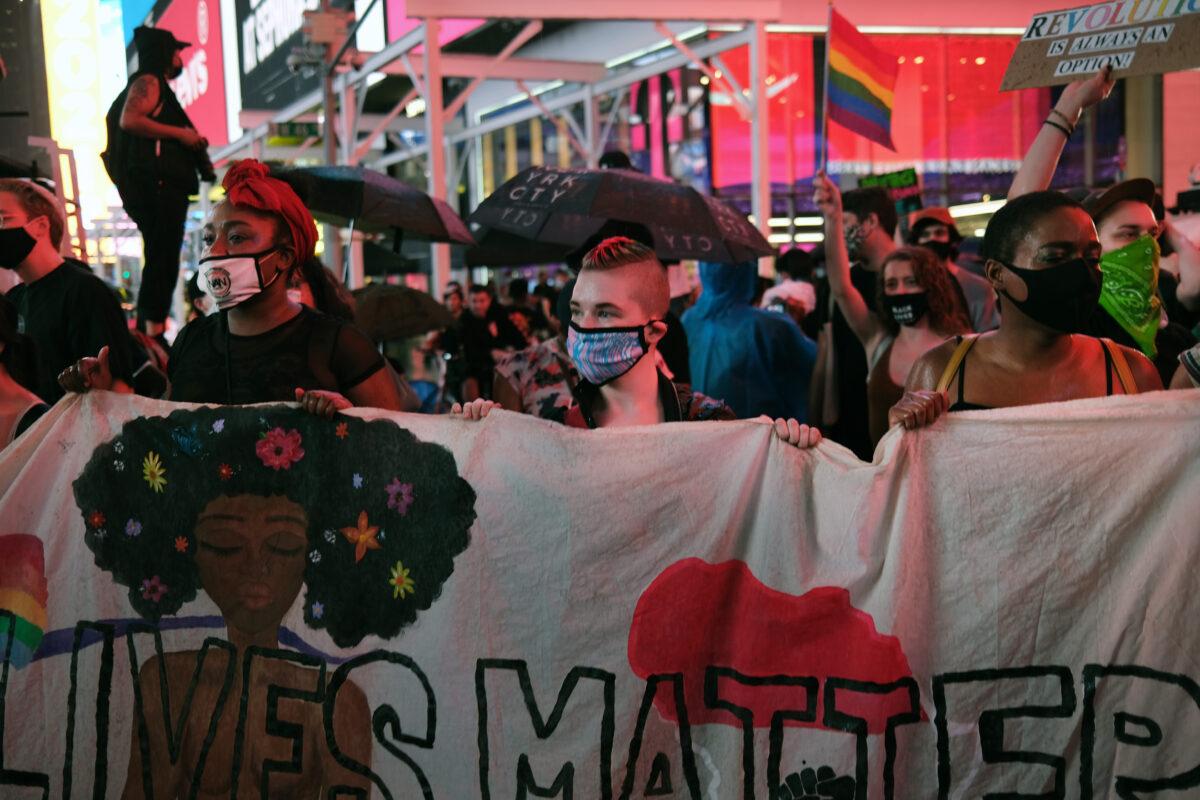 Protesters with the Black Lives Matter movement hold a demonstration in New York City on Sept. 3, 2020. (Spencer Platt/Getty Images)