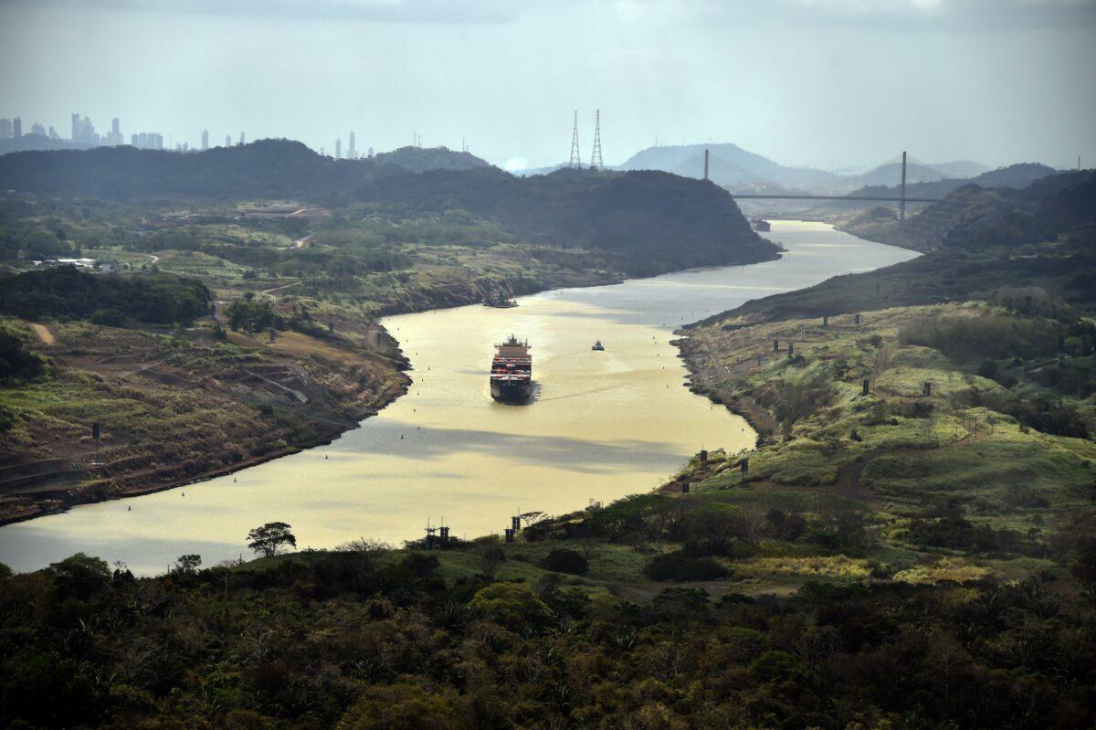 A merchant ship sails along the Panama Canal on March 23, 2015. (Rodrigo Arangua/AFP via Getty Images)