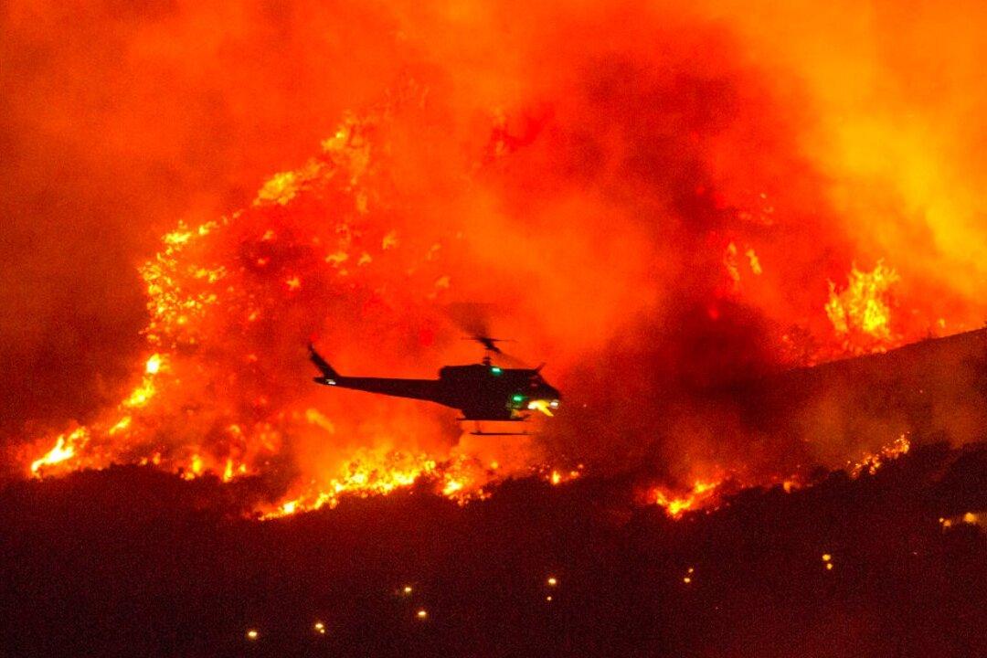 More Than 200 Airlifted to Safety From California Wildfire