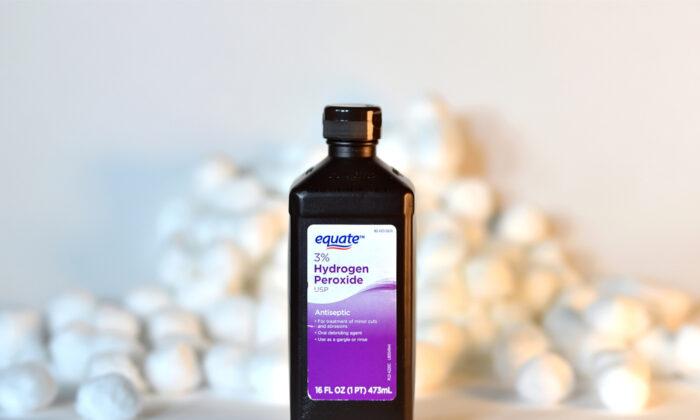 Everyday Cheapskate: 9 Ways Hydrogen Peroxide Can Make Your Life Easier