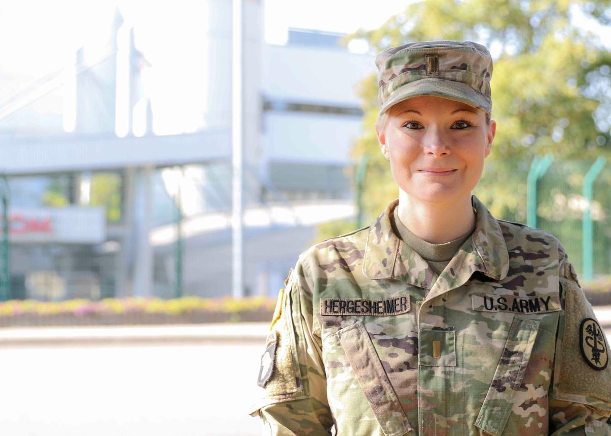 Second Lt. Stephanie Hergesheimer, 30, a medical-surgical staff nurse in the U.S. Army. (<a href="https://www.dvidshub.net/image/6312964/army-nurse-overcomes-hardship-prevails-over-statistics">Marcy Sanchez</a>/DVIDSHUB)