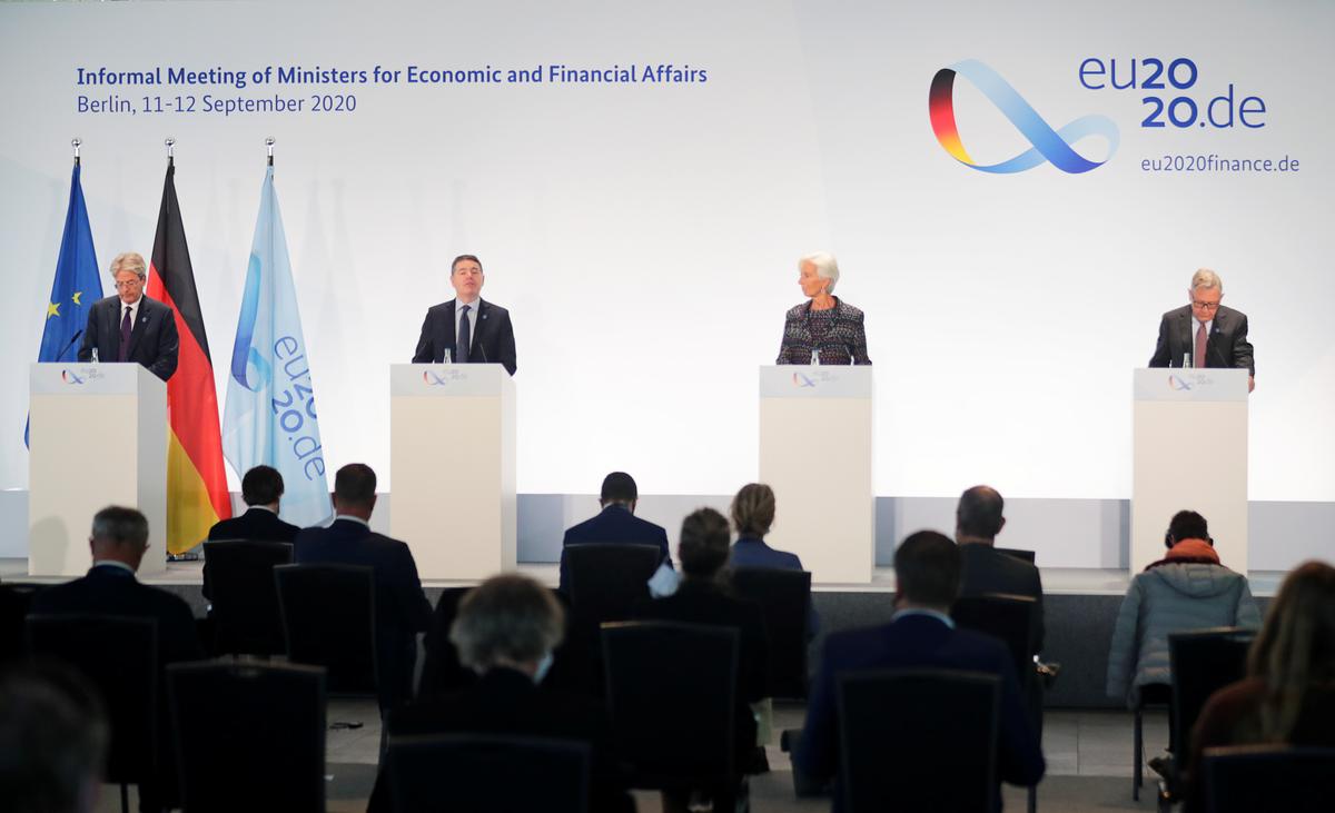Euro Zone Ministers Pledge Lasting Fiscal Support for Economy