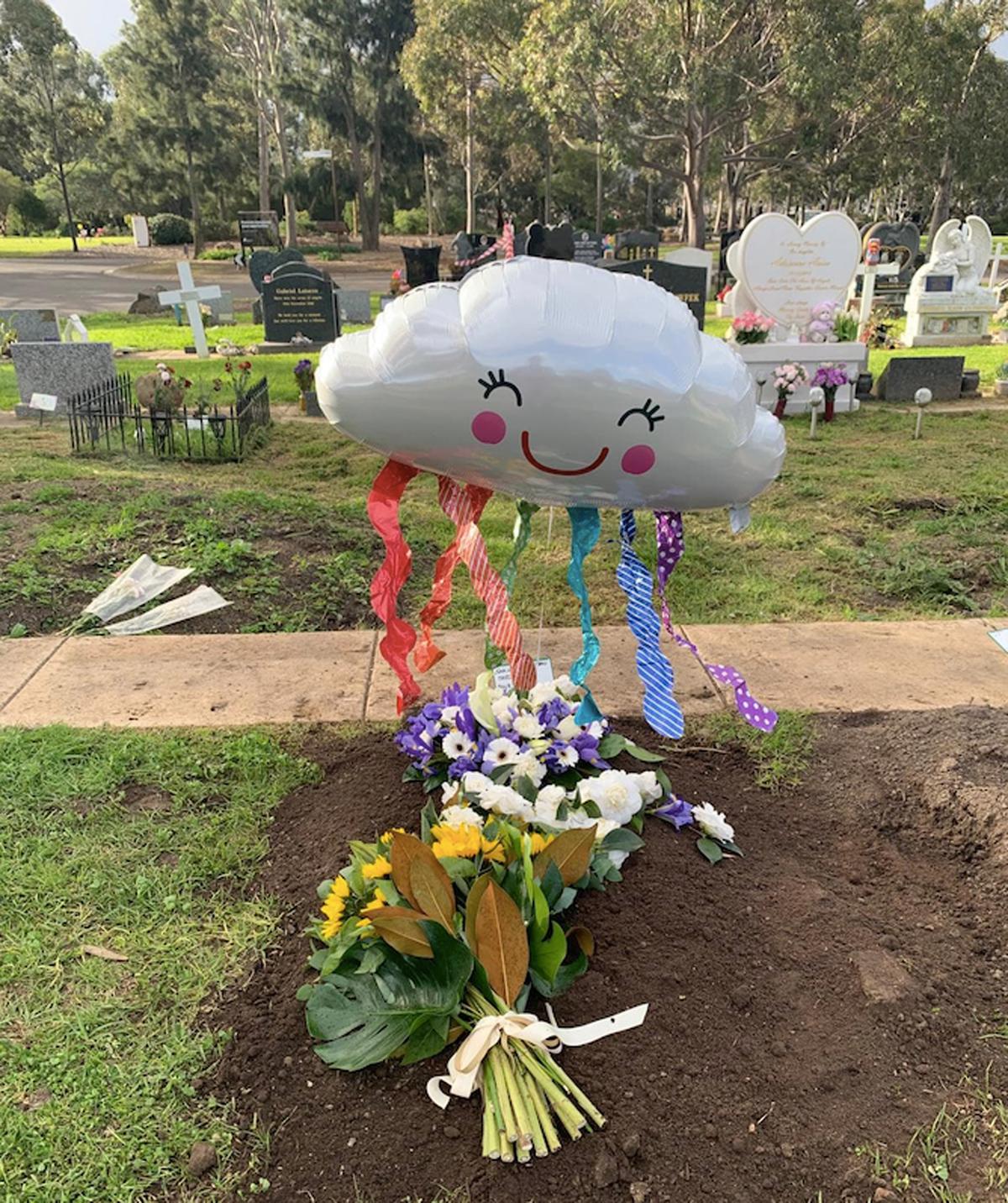 Four-year-old Jahleel's grave site. (Caters News)