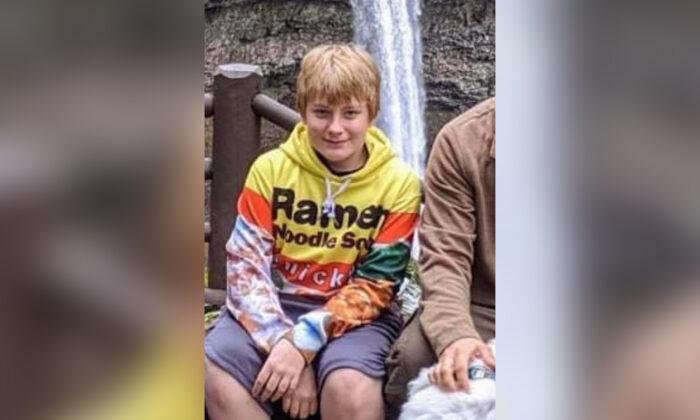 Young Boy Found Dead With His Dog in His Lap After Trying to Escape Oregon Wildfire