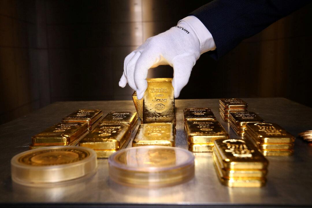 Gold Probes Multi-Month Highs as Inflation Drives Investor Interest in Haven Assets