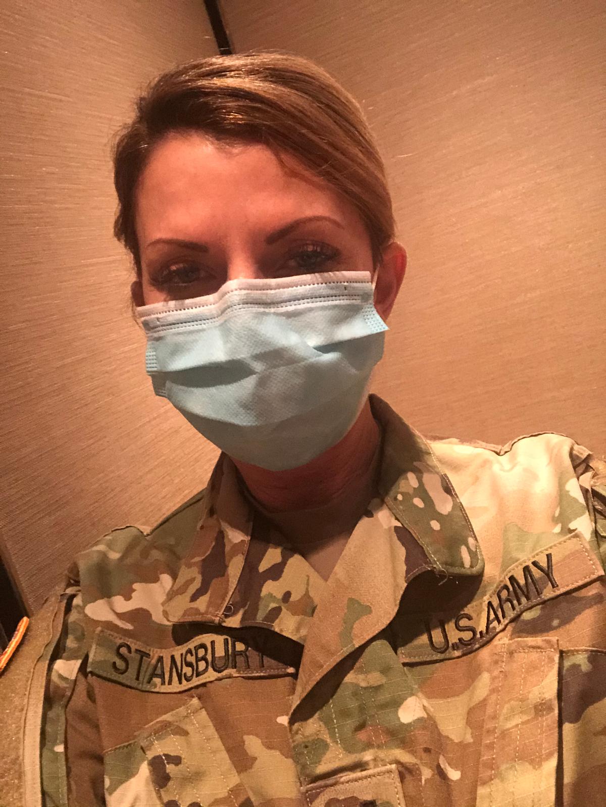  (<a href="https://www.dvidshub.net/image/6345910/louisiana-nurse-practitioner-realizes-dream-serve-army-supports-federal-covid-response-texas-her-first-mobilization">DVIDSHUB</a>)
