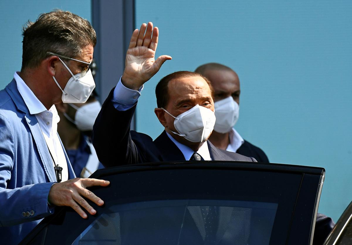 Italian Ex-leader Berlusconi Hospitalized in ICU, but Alert