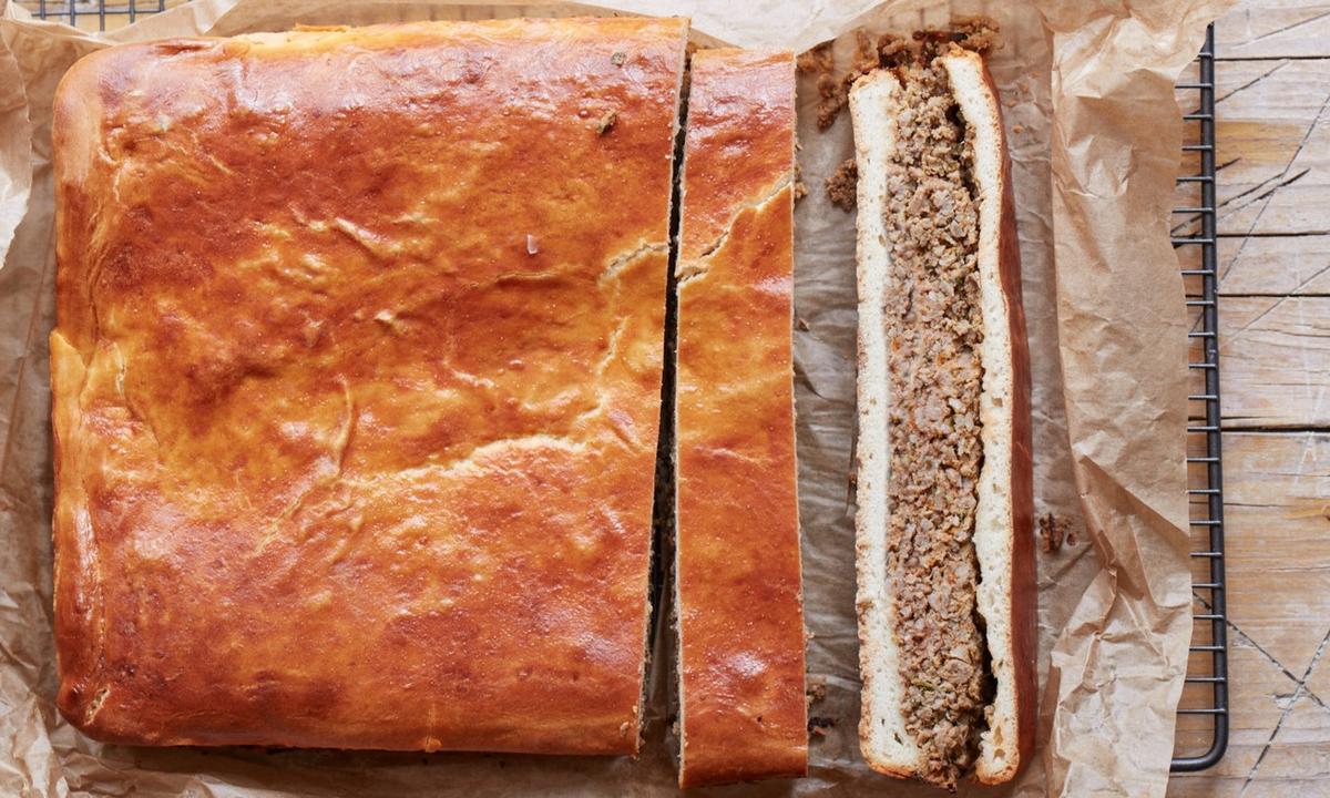 Romanian Meat Pie (Placinta cu Carne)