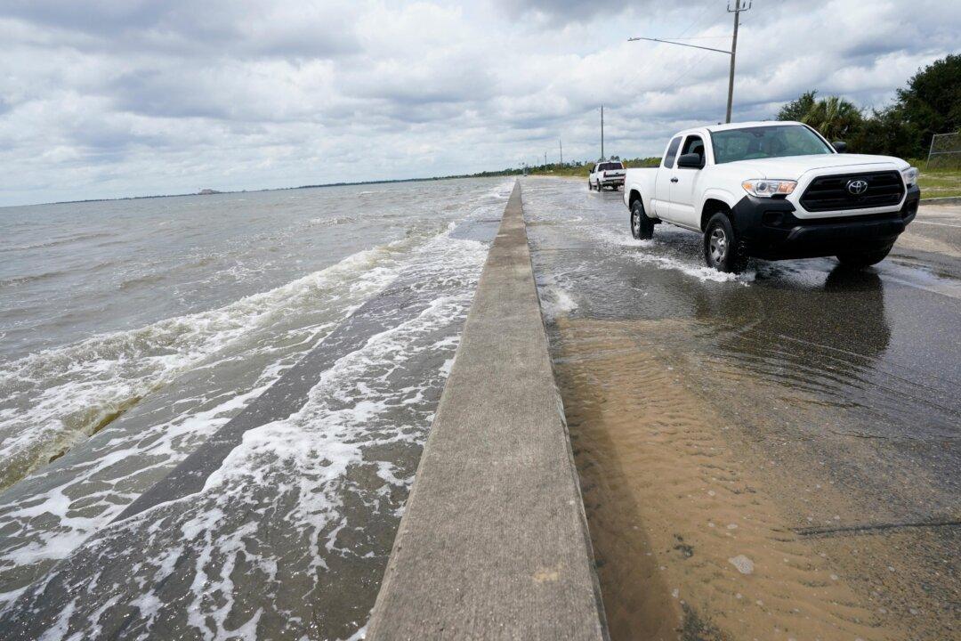 Hurricane Sally Crawling Towards Gulf Coast, Could Produce ‘Historic Flooding’