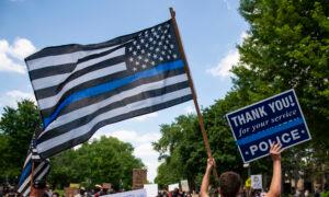 Los Angeles Police Chief Orders Removal of Thin Blue Line Flag From Police Station
